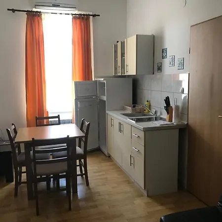 Apartment Andrija 2 Musalez